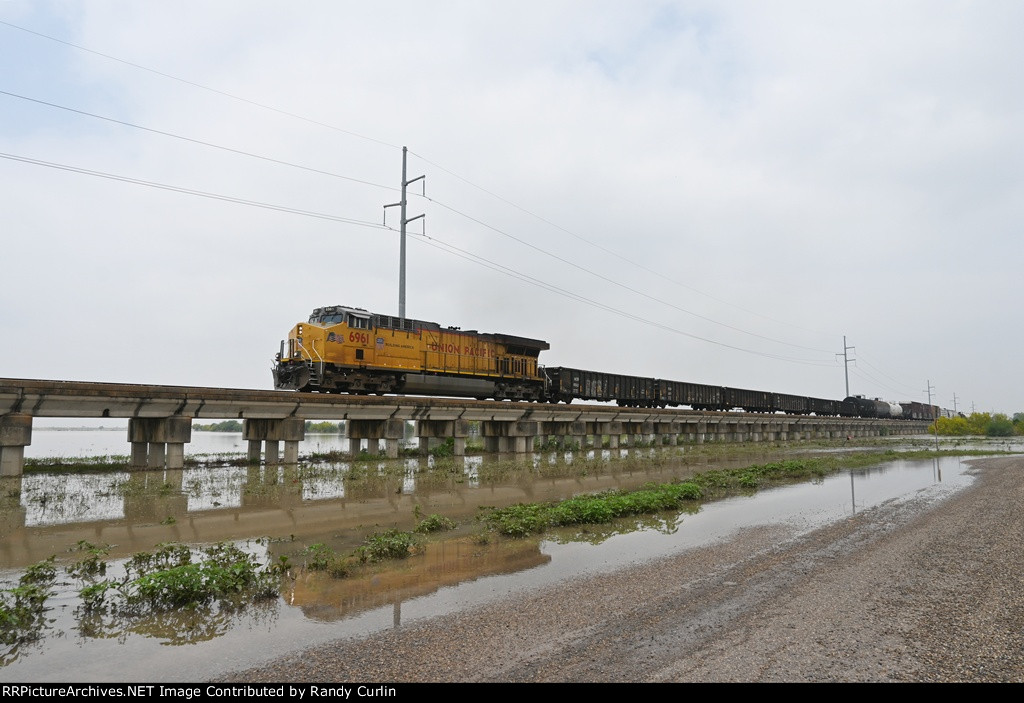 UP 6961 South